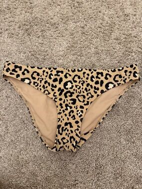 Hollister Leopard Print Bikini Bottoms - Beige & Black